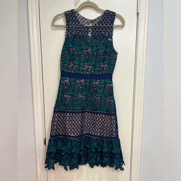 Belle by Badgley Mischka Deanndra Embroidered A-Line Dress Emerald Navy - Picture 2 of 10